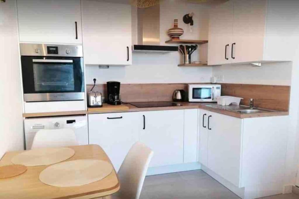 Maisonnette Pour 2 Personnes - Vue Mer - Plage A 100 Metres Ploubazlanec Exterior foto
